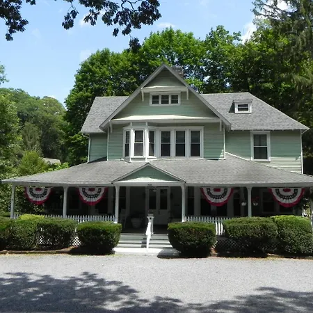 Vine Cottage Inn